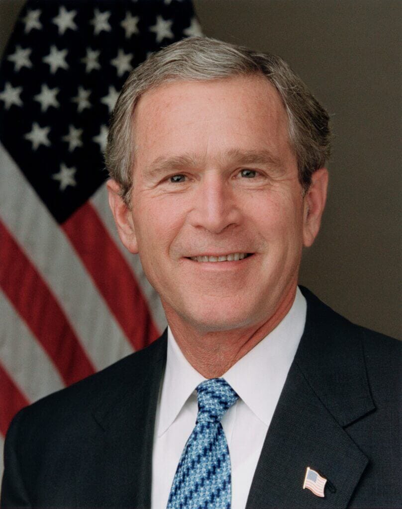 El ex presidente republicando George W. Bush se mostró interesado y preocupado por la situación de los migrantes.